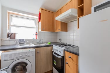 2 bed house, Diana Street, Plasnewydd, Cardiff, CF244TU - Image 4